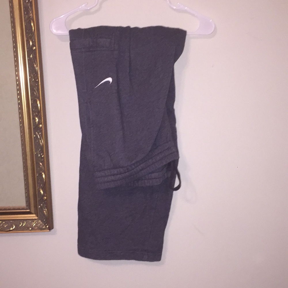 Comfy NIKE sweatpants